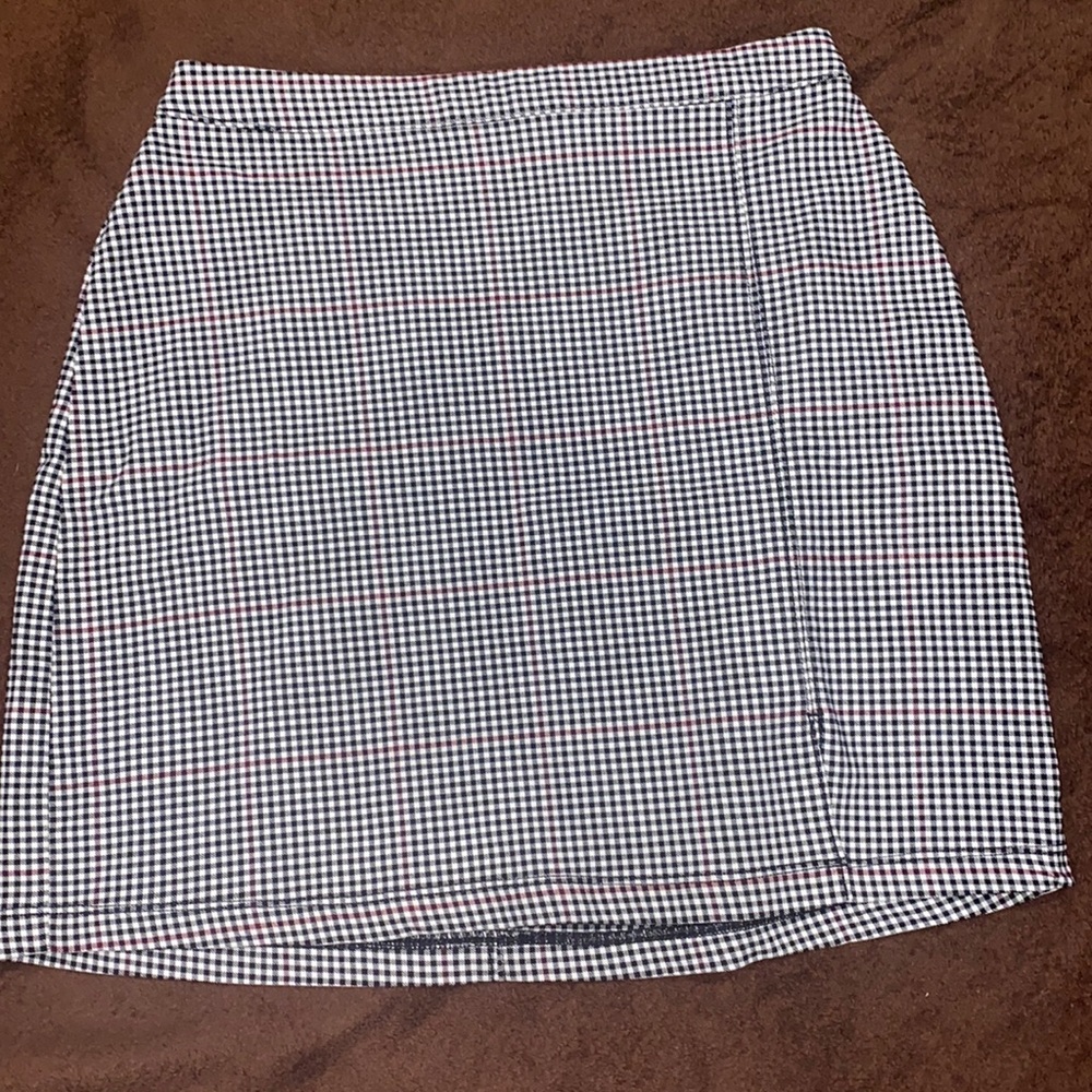 Hollister Ultra High-Rise Checkered Plaid Mini Skirt